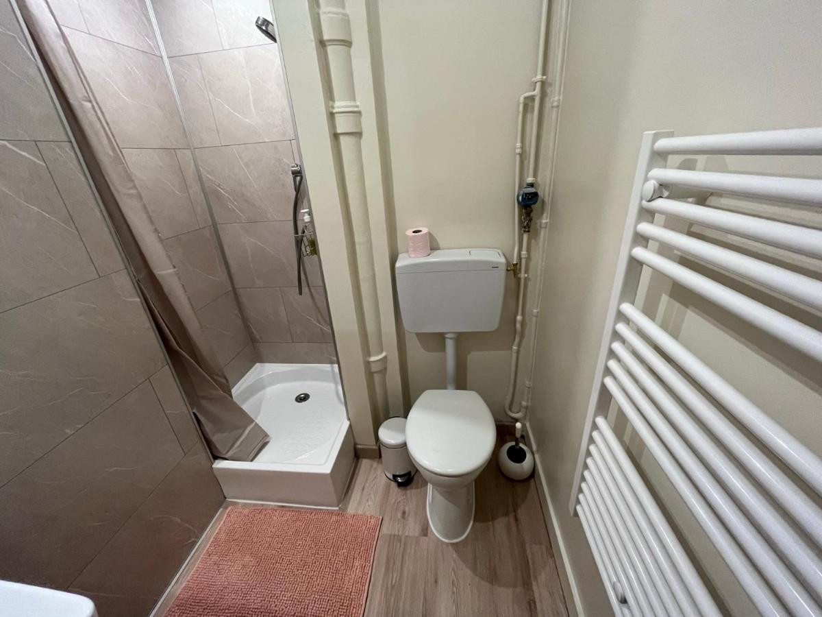 Le Vicomte Apartman Melun Kültér fotó